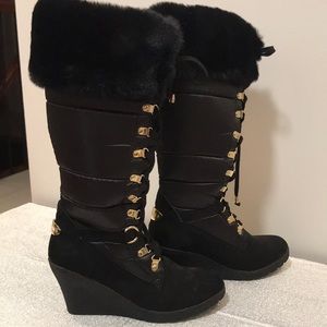 Guess platform winter boots with fur on top.